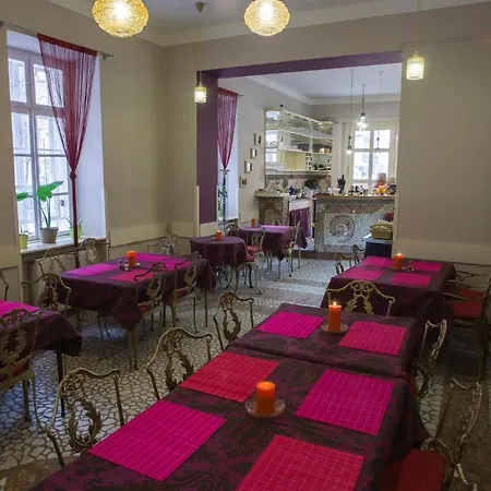 Hotel Santico Art And Budapest
