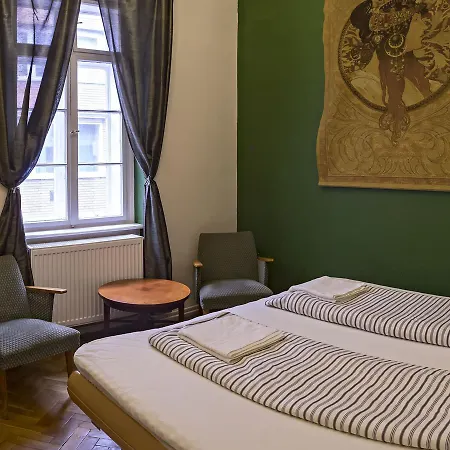 Santico Art And Hotel