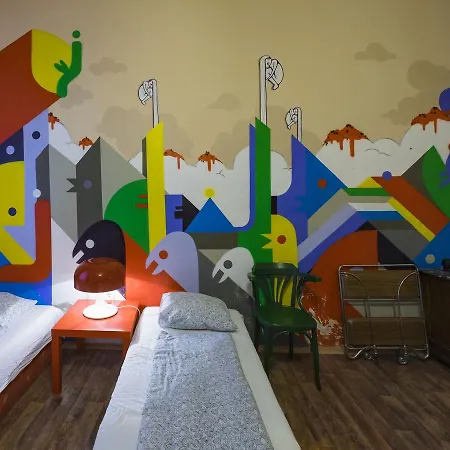 Santico Art And Budapest