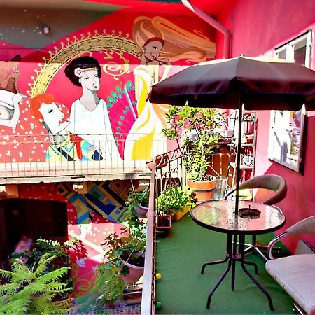 Hotell Santico Art And